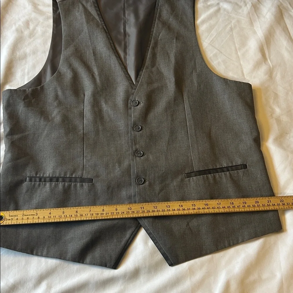 Ted Baker Gray 3-Piece Suit Blazer Vest Pants Men’s Tailored Set